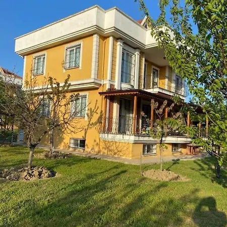 Vip Hizmeti Sunan Sirin * Buyukcekmece